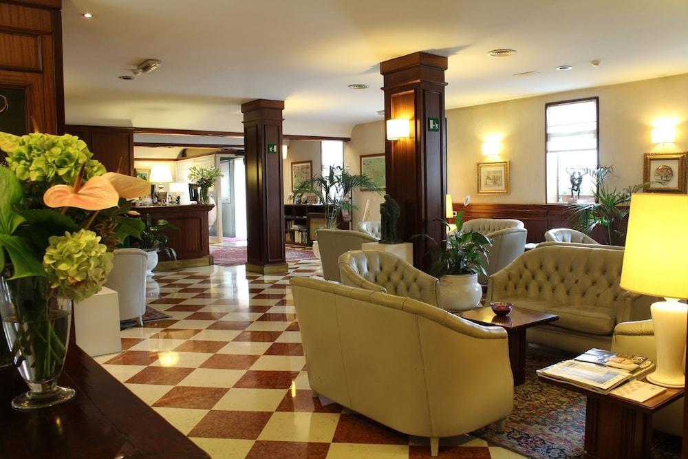 Hotel Alla Torre Castelfranco Veneto Luaran gambar